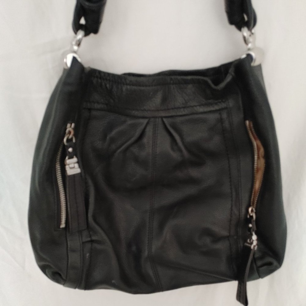 B Makowsky Leather Purse/shoulderbag